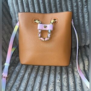 Betsey Johnson little bucket bag